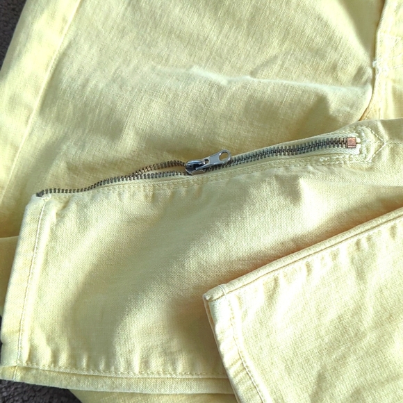 7 for all mankind yellow buttercream jeans with zipper accents - Picture 2 of 5